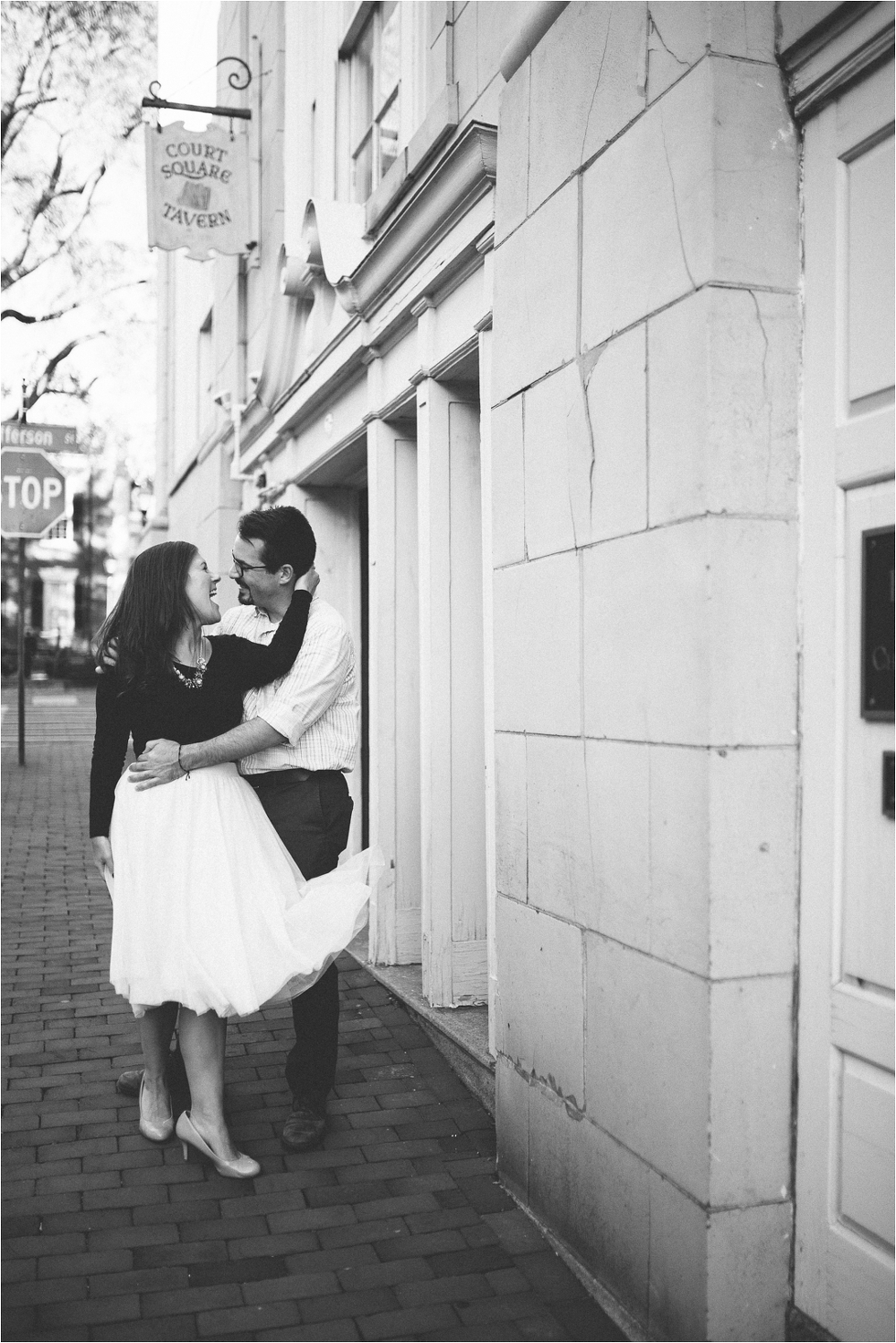 Charlottesville-Wedding-Photographer-Downtown-Mall_0959.jpg